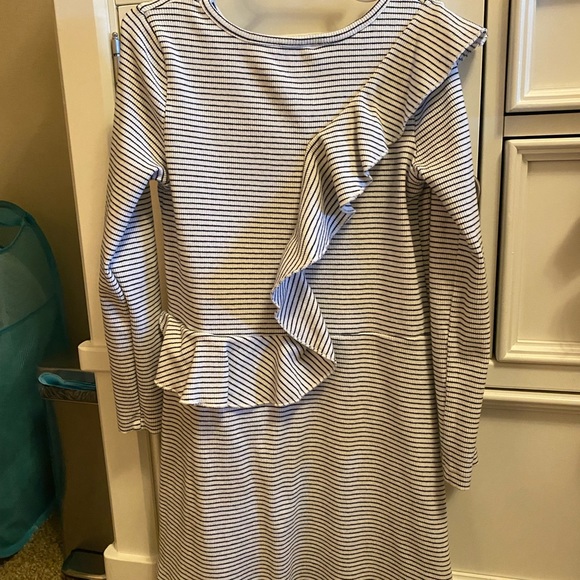 Cute black and white striped ruffle dress. - Picture 2 of 2